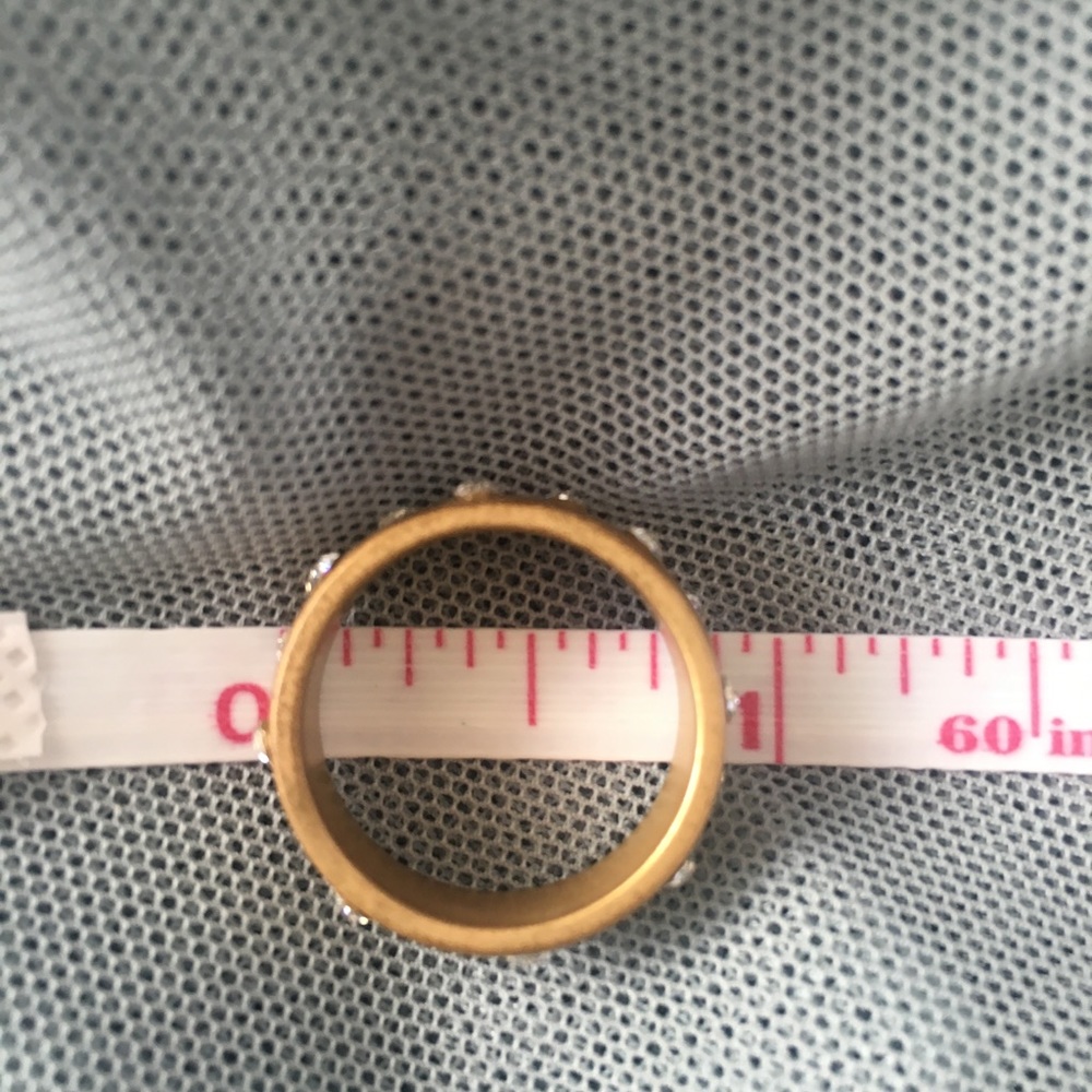 Ring - Picture 3 of 4
